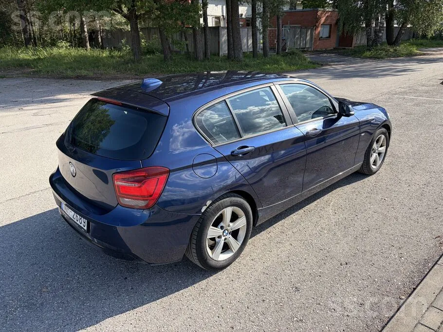BMW 118 2012 photo 3