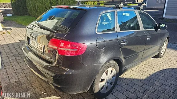 Audi A3 2010 photo 3