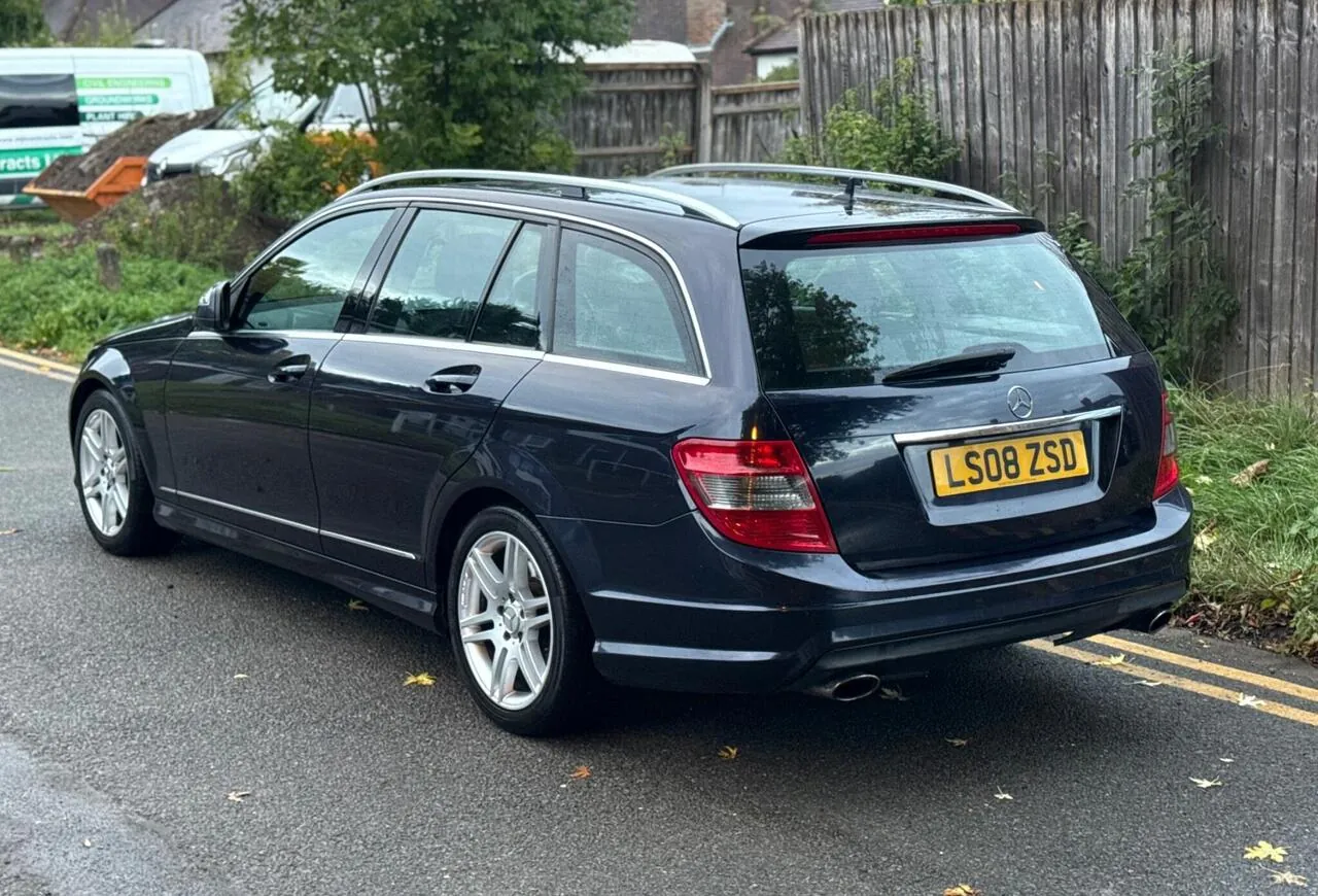 Mercedes-Benz C-Class 2008 photo 4
