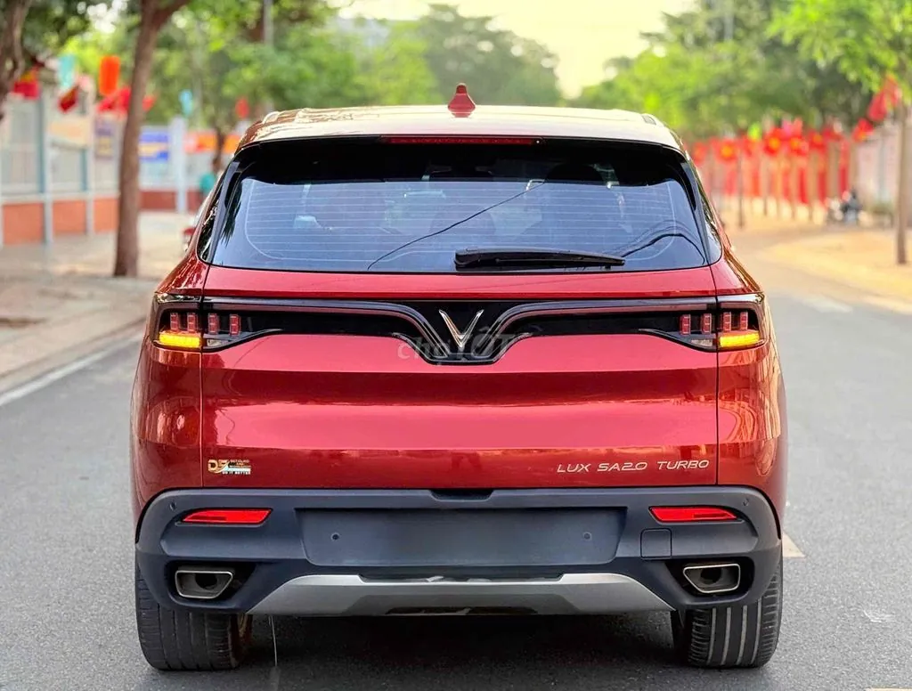 Vinfast Lux Sa2.0 2019 photo 5