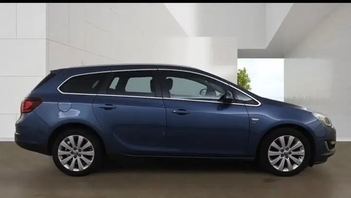 Vauxhall Astra 2015 photo 5