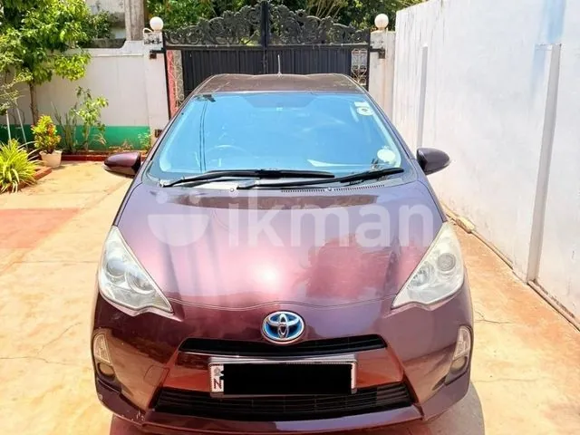 Toyota Aqua 2014 photo 4
