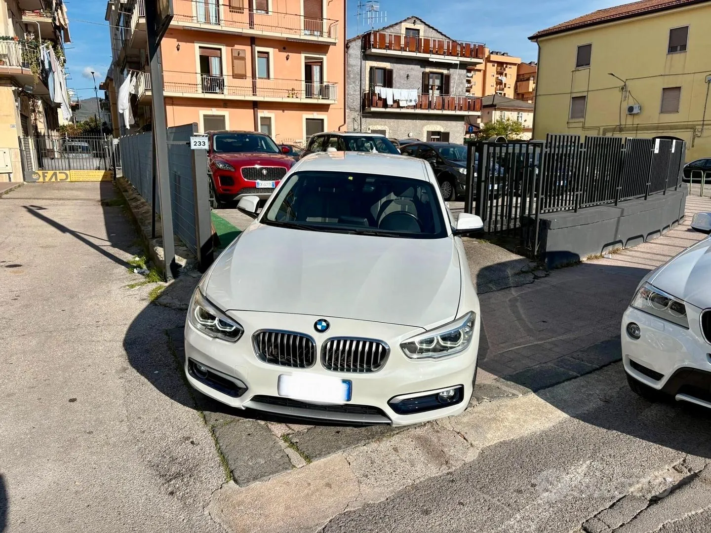 BMW 1 Series 2016 photo 2