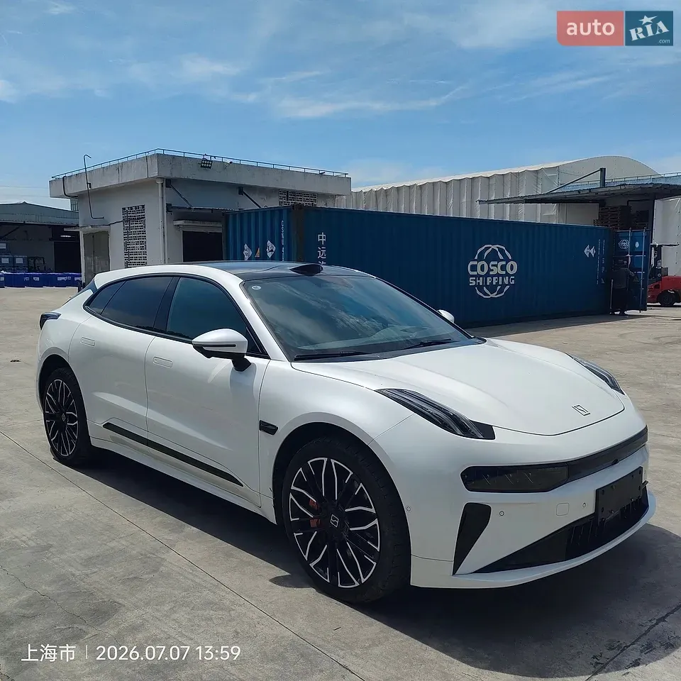 Zeekr 001