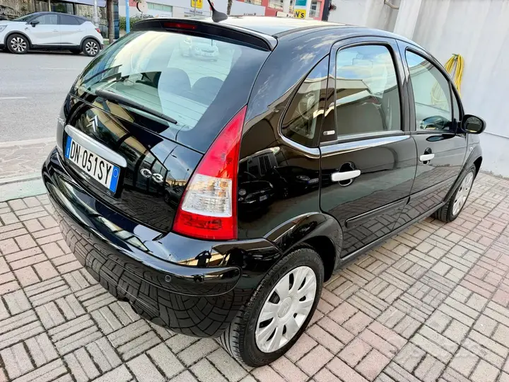 Citroen C3 2008 photo 2
