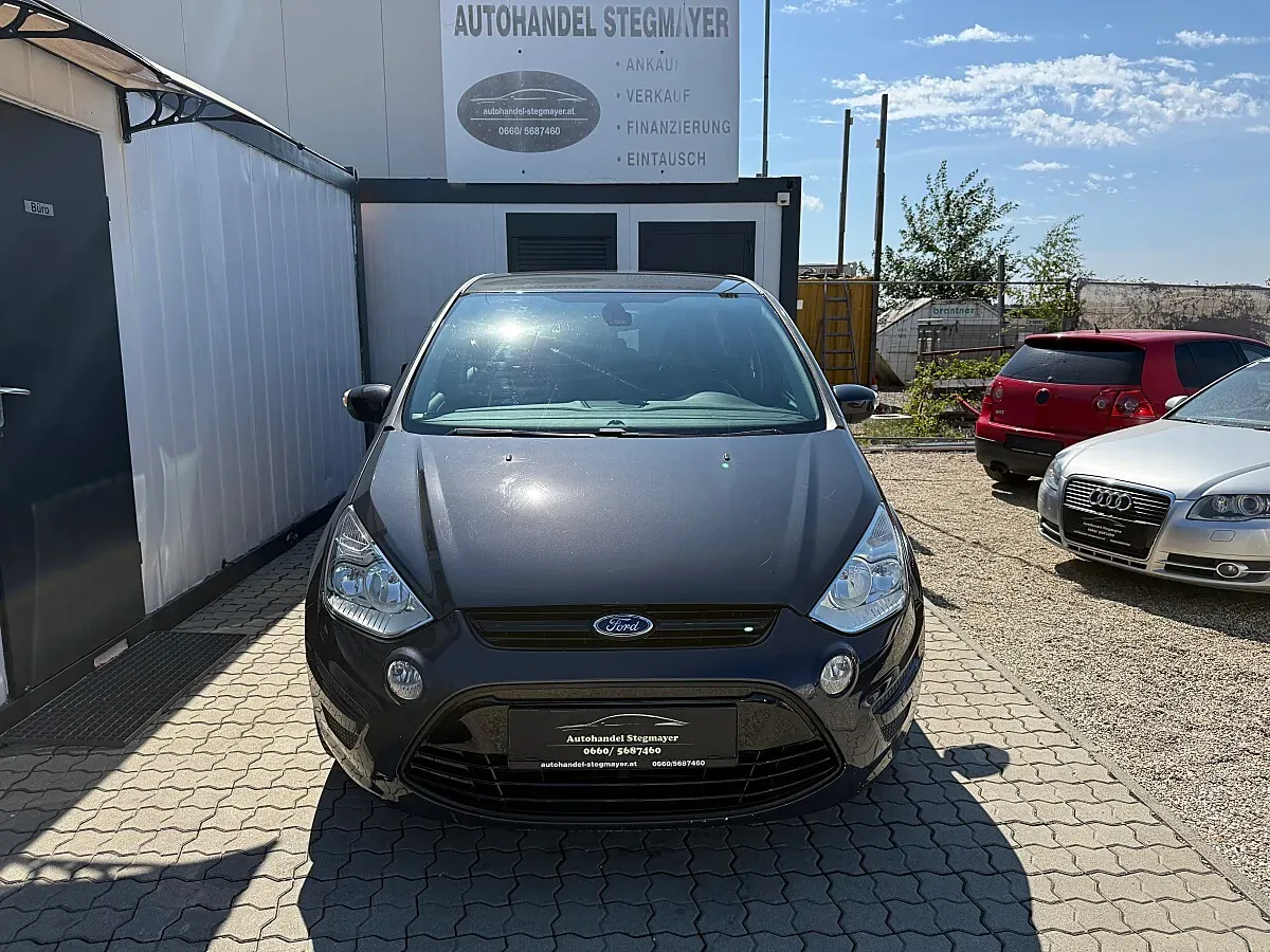 Ford S-Max 2010 photo 2