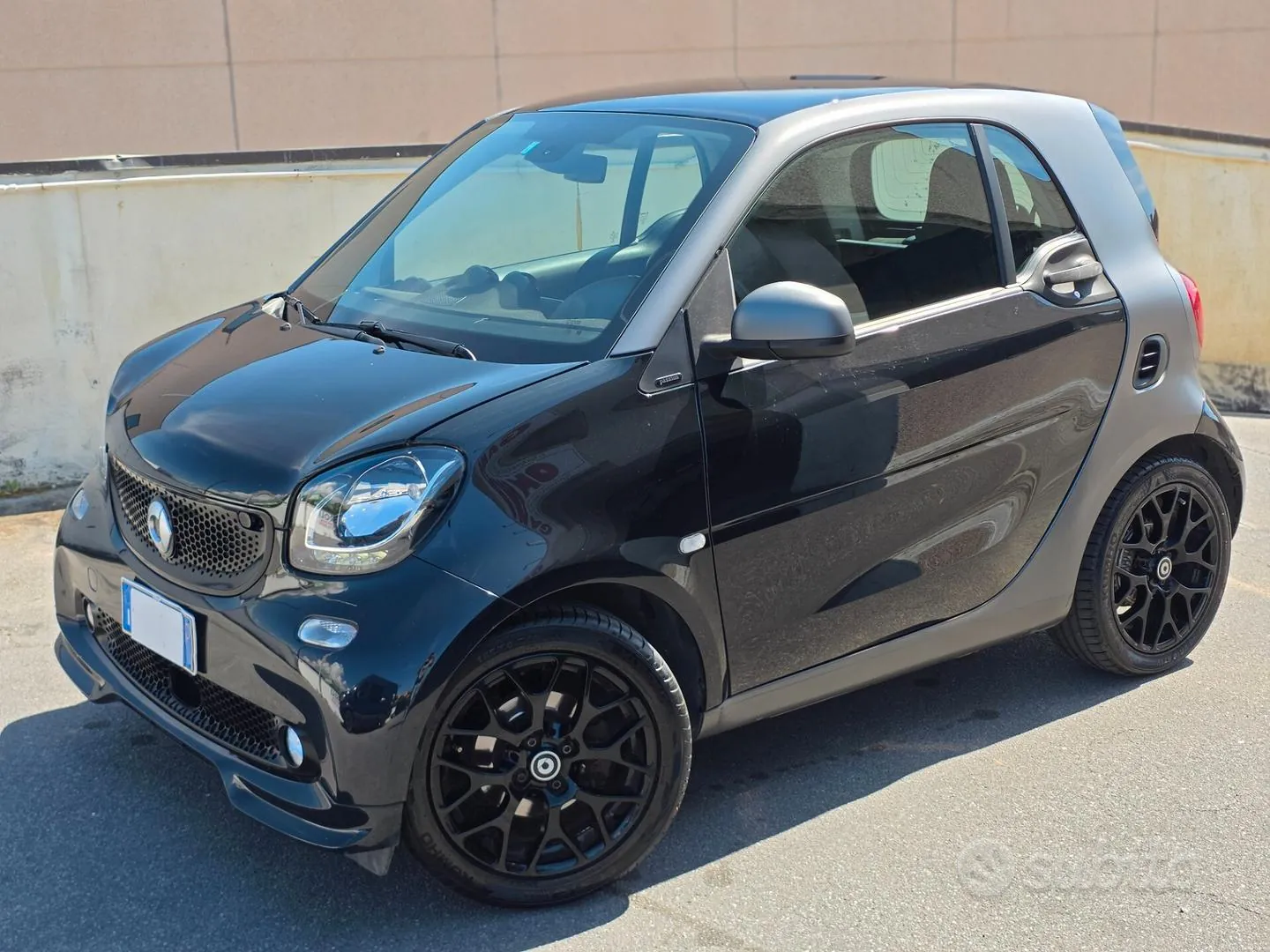 Smart Fortwo 2019 photo 3
