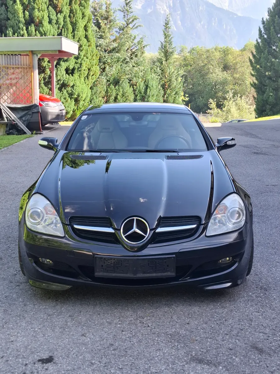 Mercedes-Benz Slk-Class