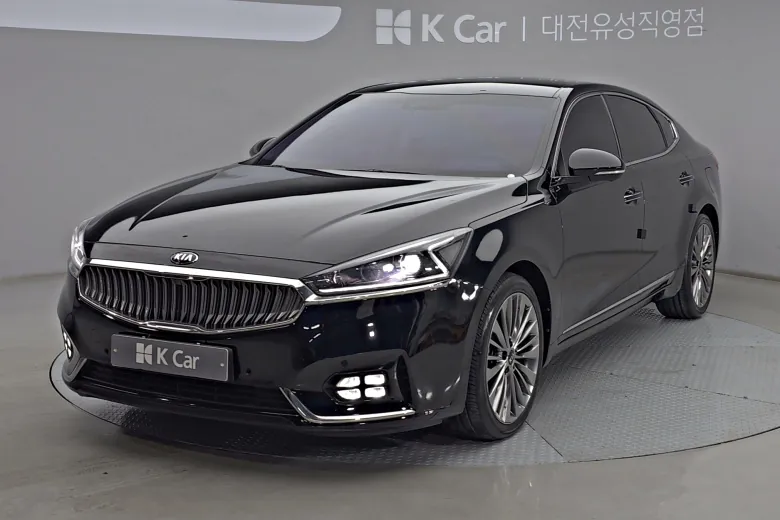 Kia Omníum K7