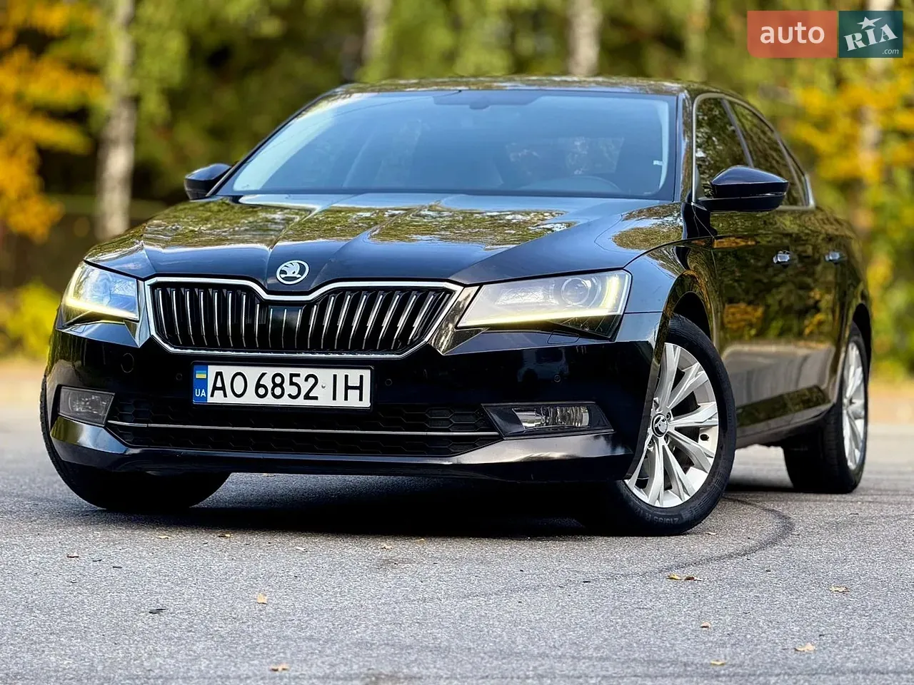 Skoda Superb 2019 photo 2