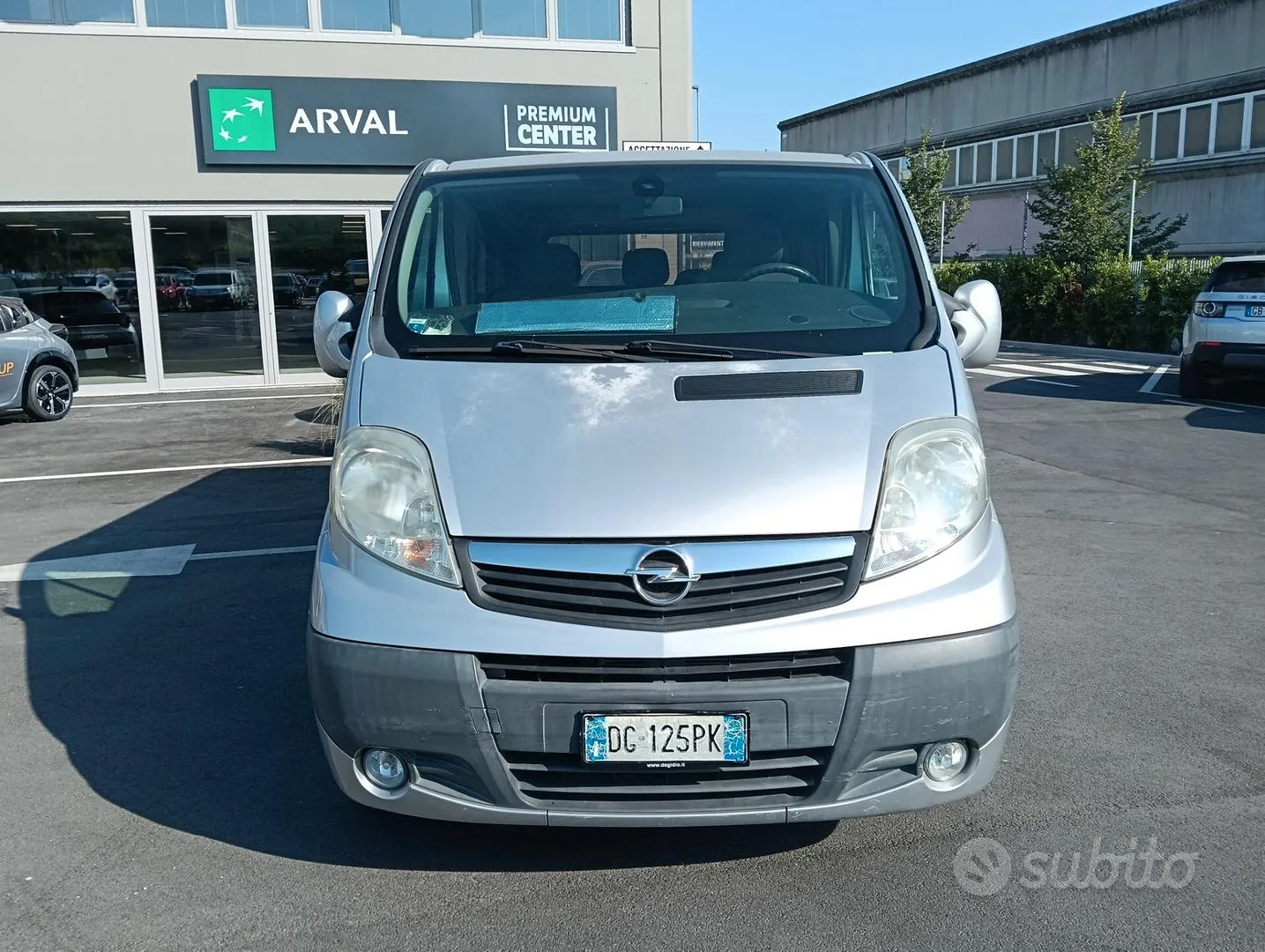 Opel Vivaro 2007 photo 2
