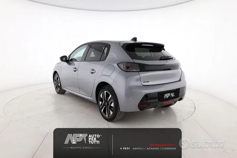 Peugeot 208 2025 photo 3