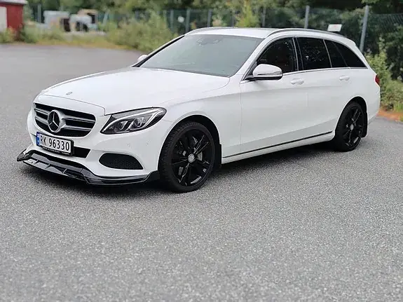 Mercedes-Benz C 350 2016 photo 3