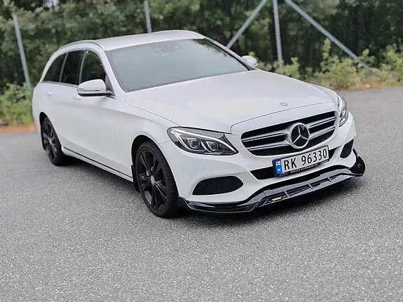 Mercedes-Benz C 350 2016 photo 2