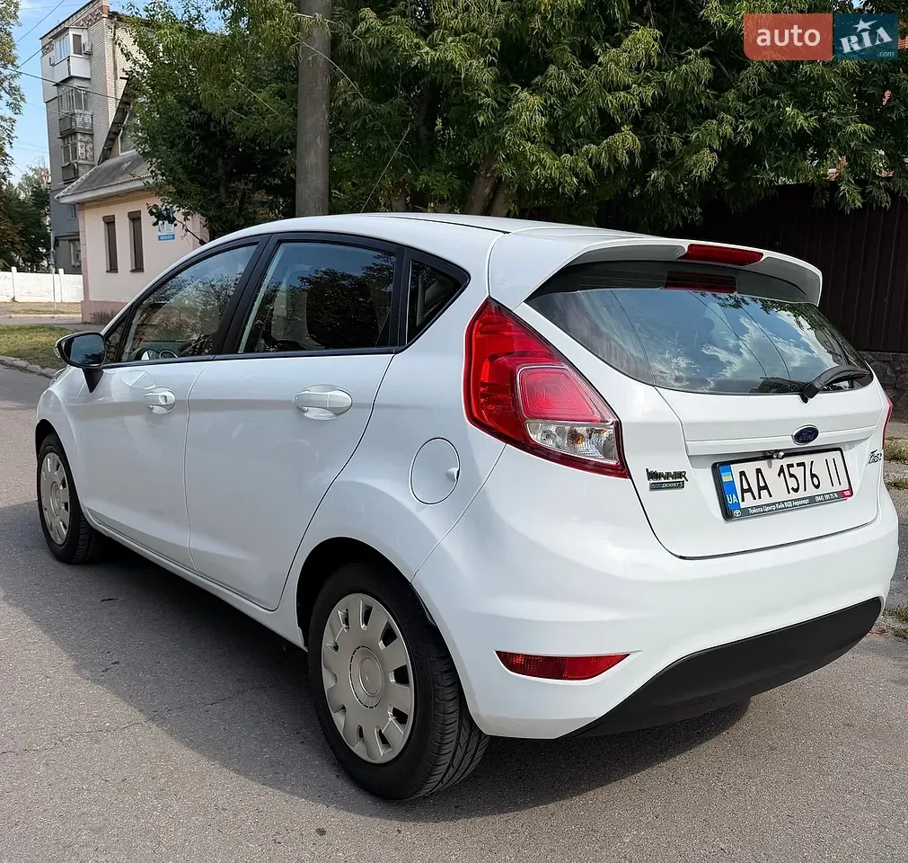 Ford Fiesta 2016 photo 5