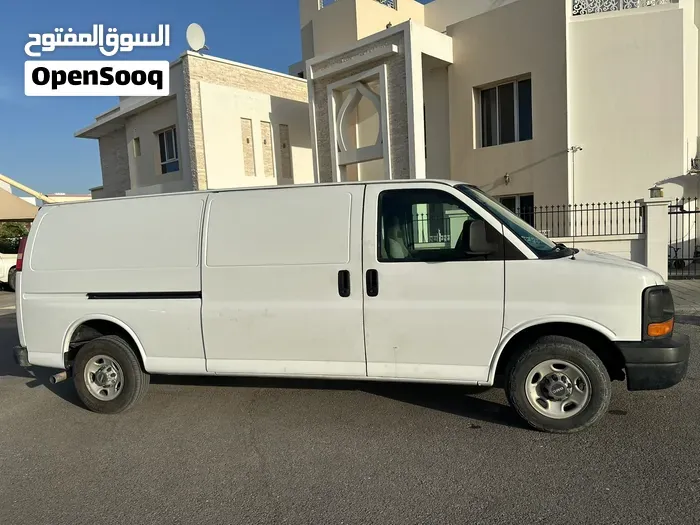 GMC Savana 2007 photo 2