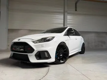 Ford Focus 2017 photo 2