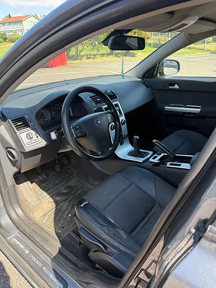 Volvo S40 2010 photo 5