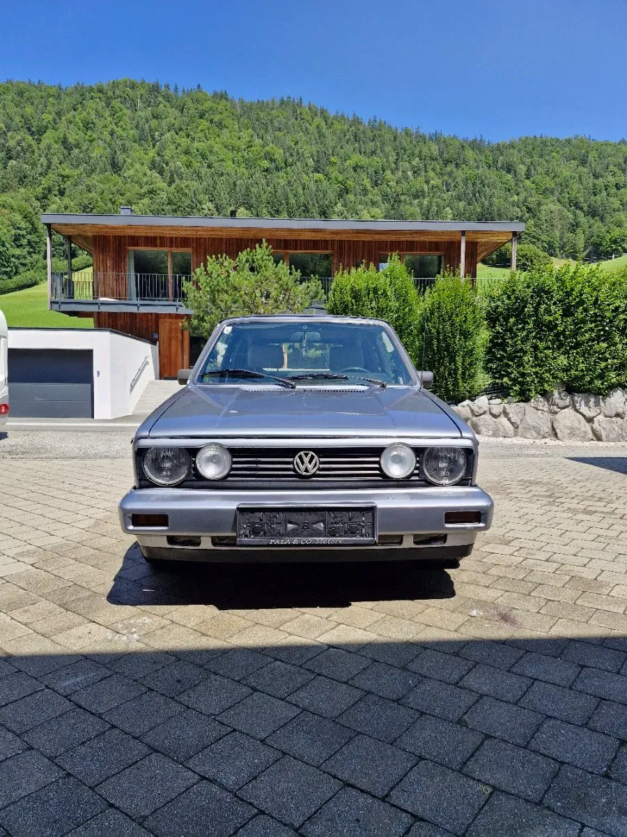 Volkswagen Golf 1989 photo 2