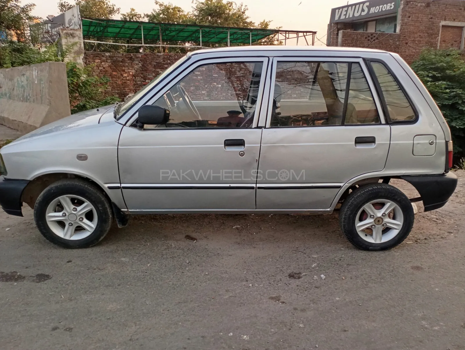 Suzuki Mehran