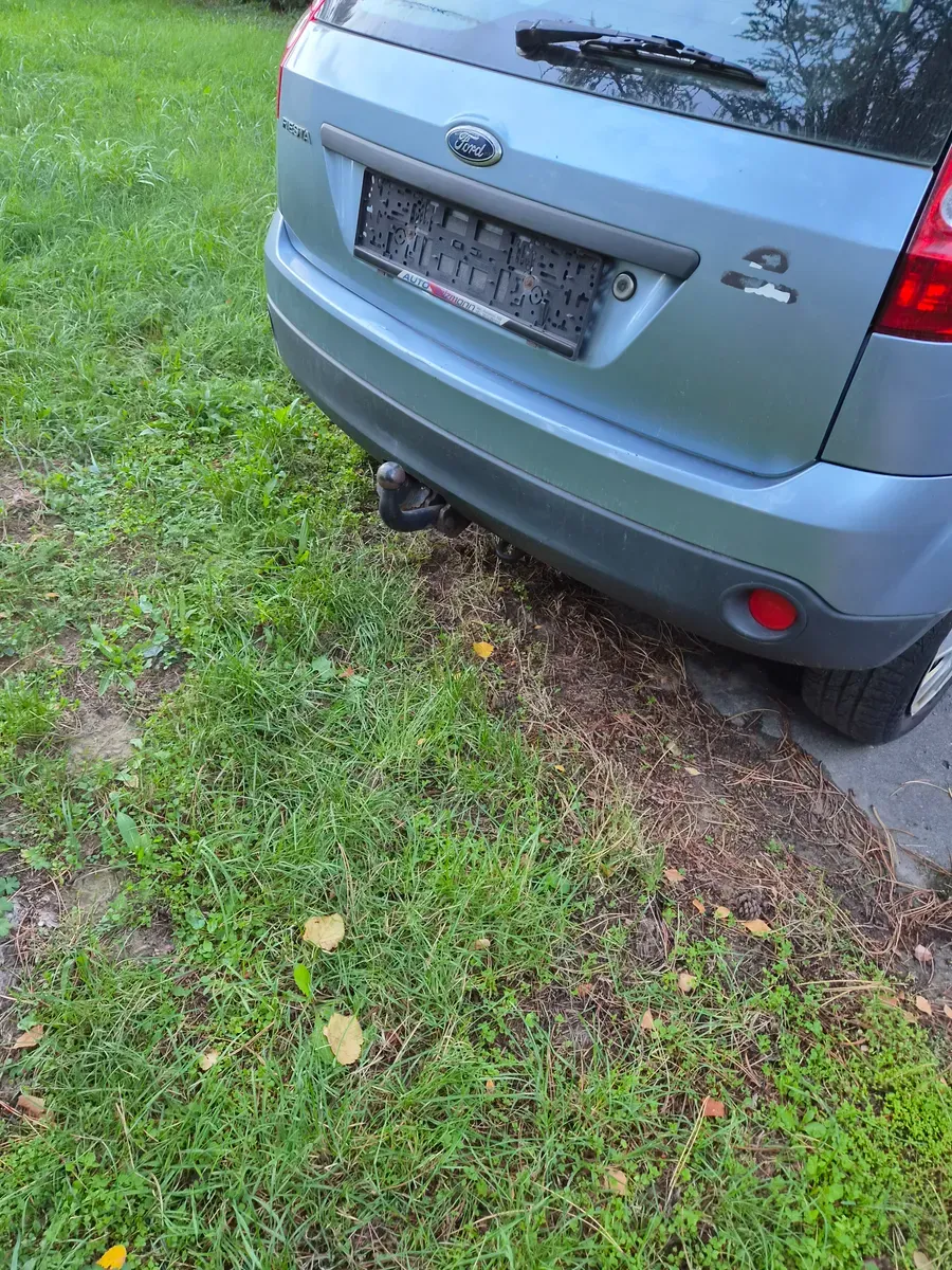 Ford Fiesta 2006 photo 3