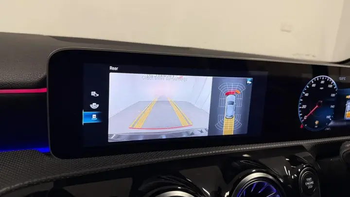 Mercedes-Benz A-Class 2019 photo 4