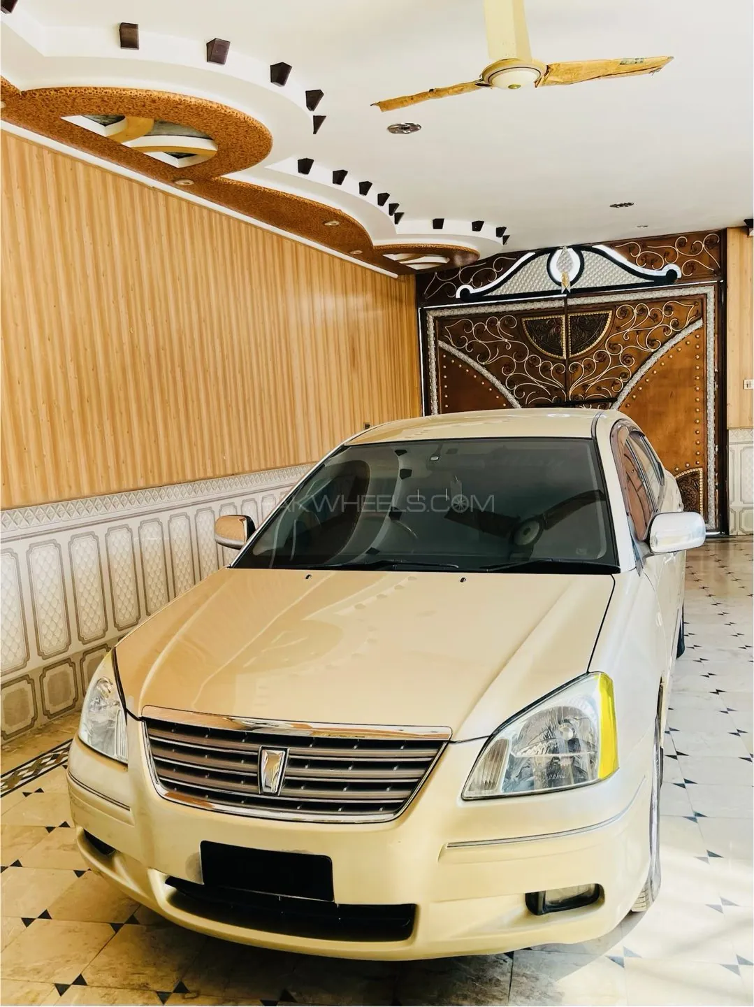 Toyota Premio