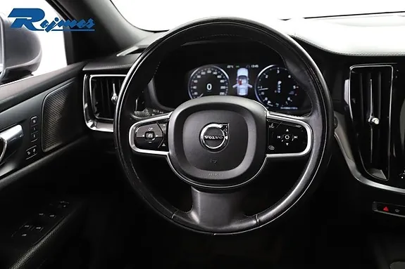 Volvo V60 2019 photo 4