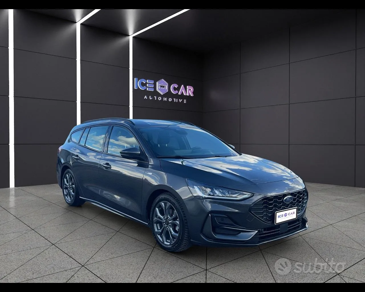Ford Focus 2023 photo 3