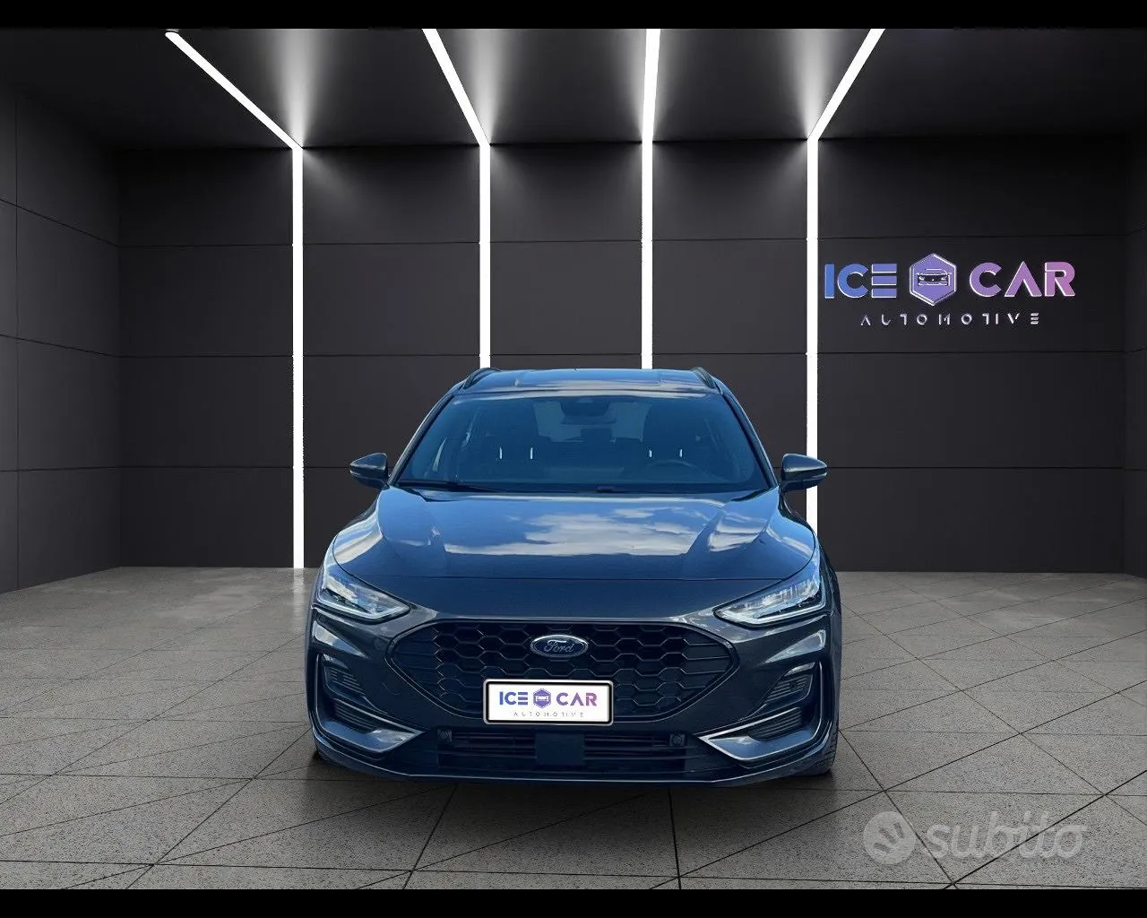 Ford Focus 2023 photo 2