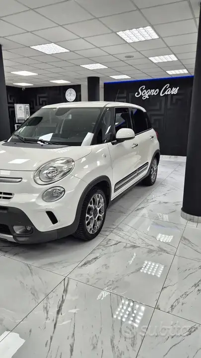 Fiat 500L 2013 photo 2