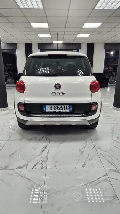 Fiat 500L 2013 photo 4
