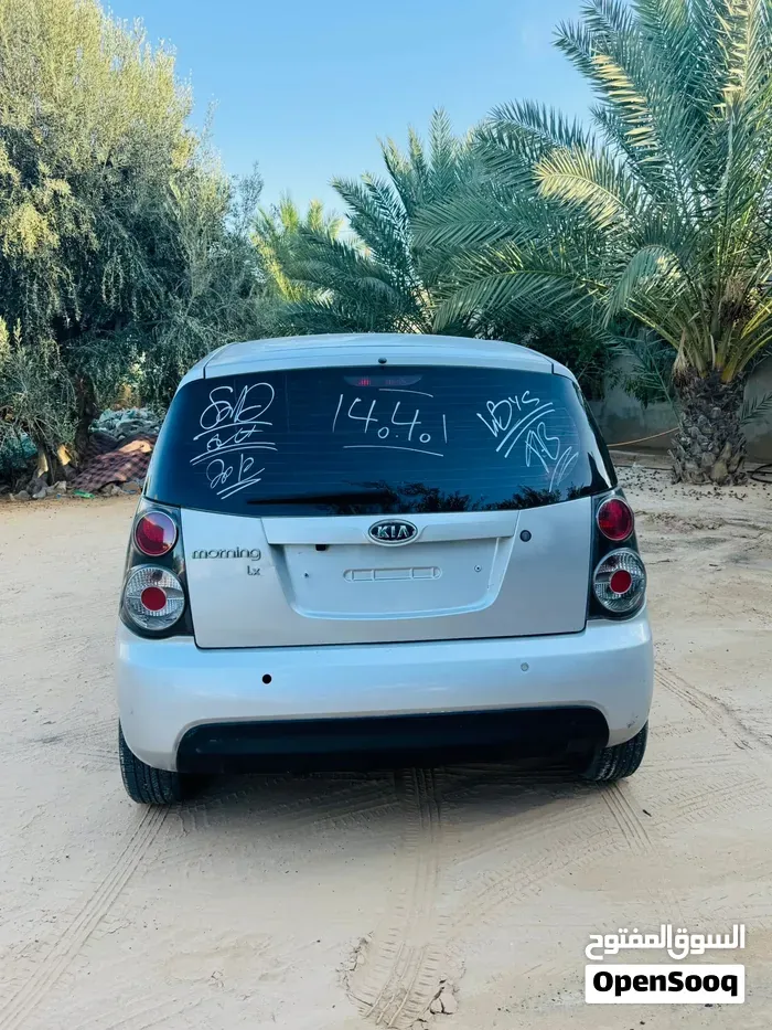 Kia Picanto 2010 photo 2