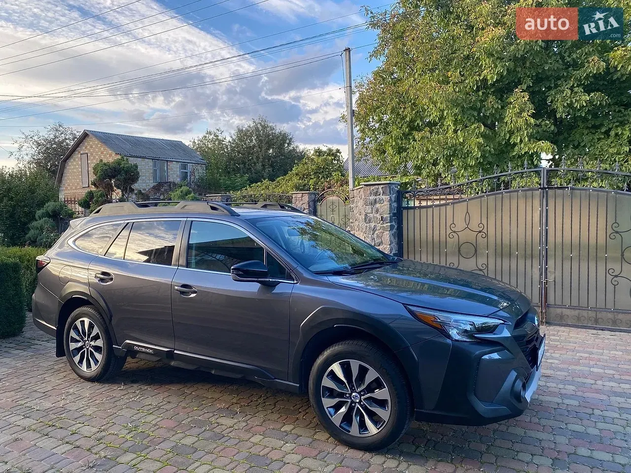 Subaru Outback 2023 photo 3
