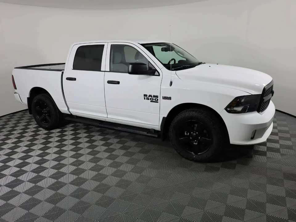 Ram 1500 Classic 2023 photo 5