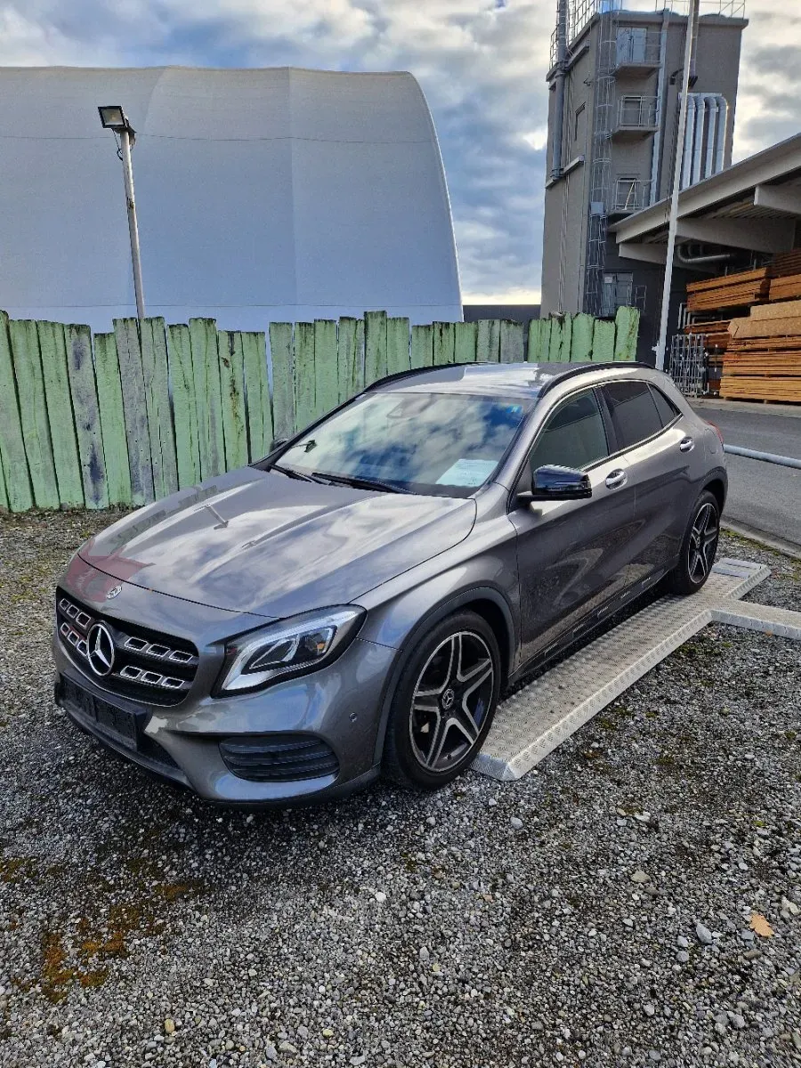 Mercedes-Benz Gla Class