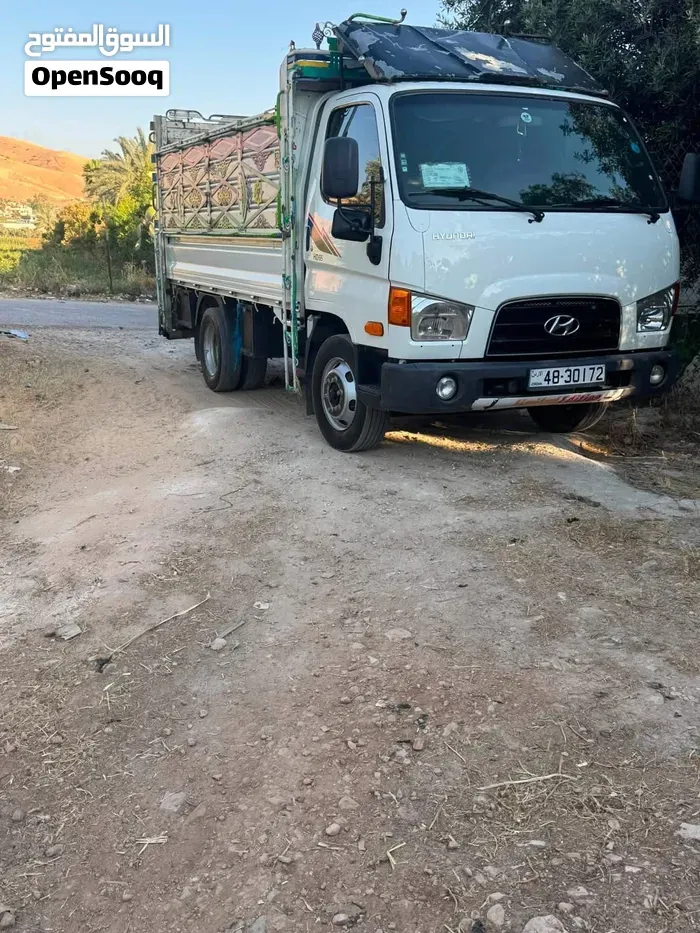 Hyundai Mighty 2022 photo 2