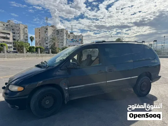 Chrysler Voyager 2000 photo 4