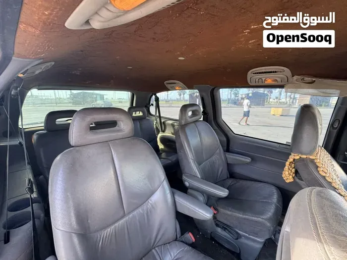 Chrysler Voyager 2000 photo 2