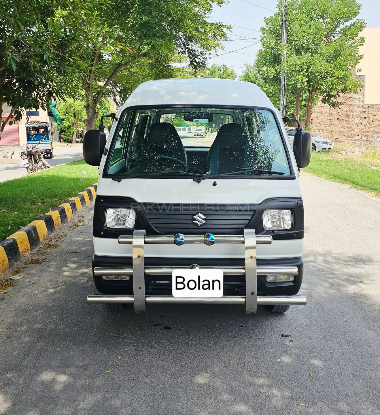 Suzuki Bolan