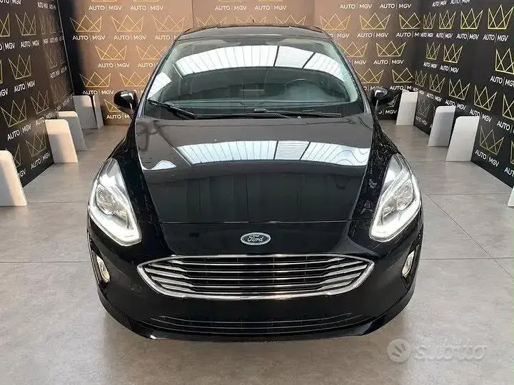 Ford Fiesta 2018 photo 2