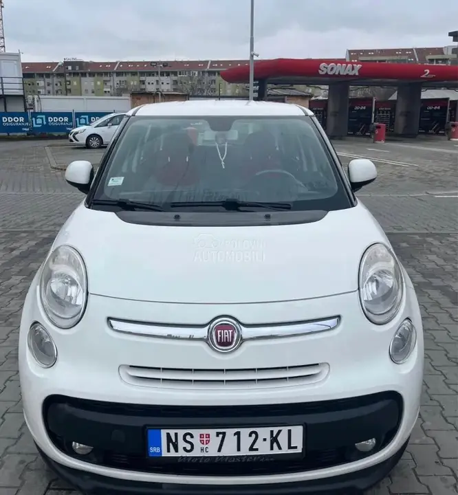 Fiat 500L 2014 photo 4