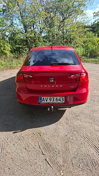 Seat Toledo 2016 photo 4
