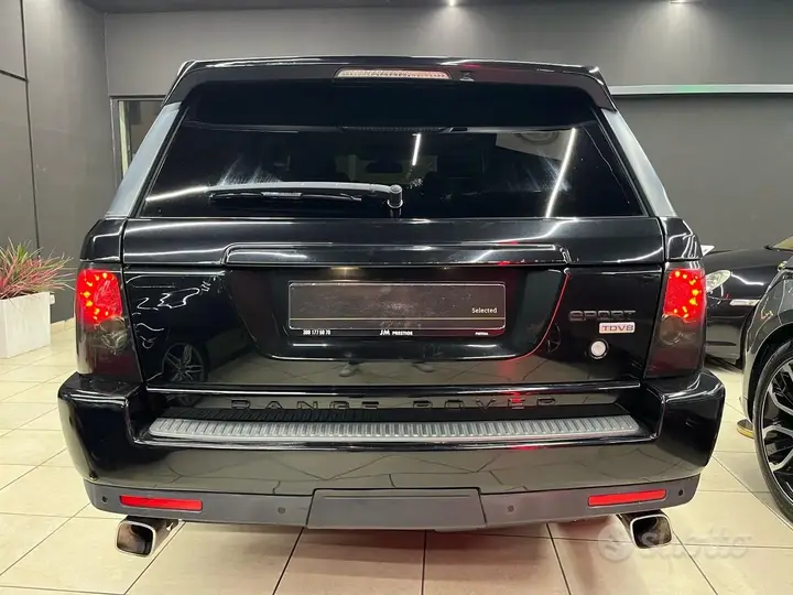 Land Rover Range Rover Sport 2010 photo 5