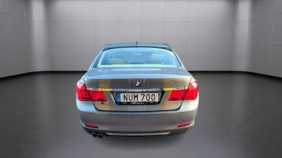 BMW 730 2012 photo 4