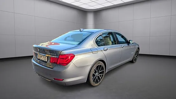 BMW 730 2012 photo 5