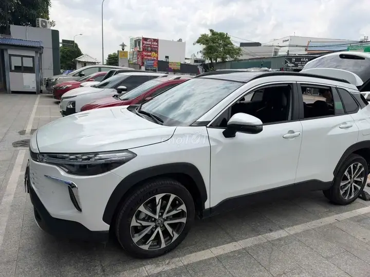 Toyota Corolla Cross 2025 photo 3