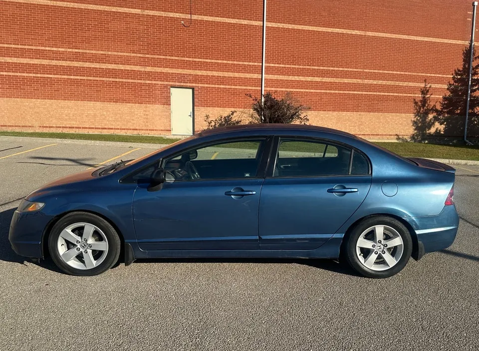 Honda Civic 2010 photo 5