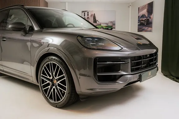 Porsche Cayenne 2025 photo 2