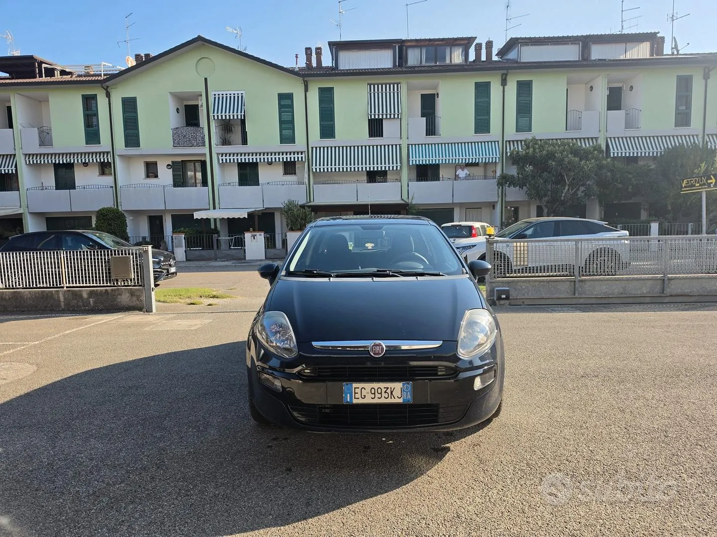 Fiat Punto 2011 photo 5